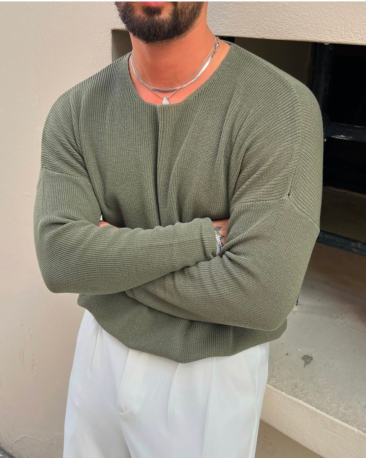 V neck knitwear